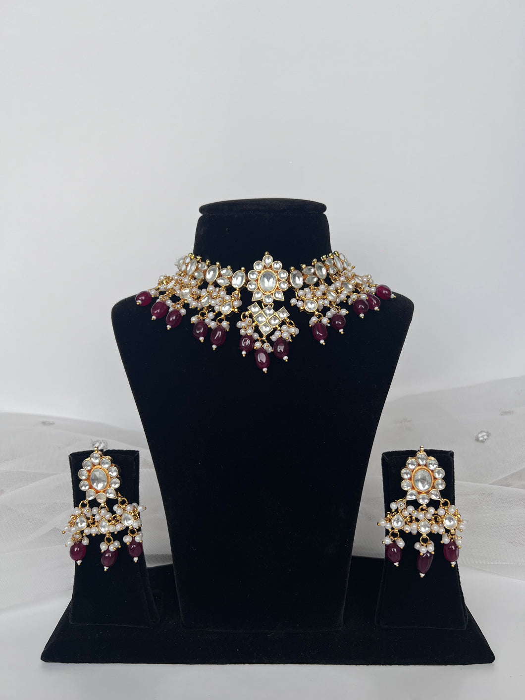 Nav Kundan Set (maroon)