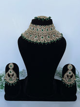 Load image into Gallery viewer, Rajneet Bridal Set (green)
