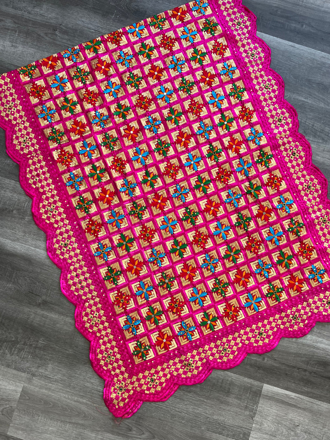 Magenta flowers Phulkari