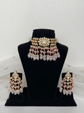 Load image into Gallery viewer, Emily Pink Kundan Set
