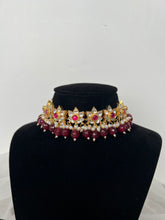 Load image into Gallery viewer, Lotus Flowers Kundan Set (maroon)
