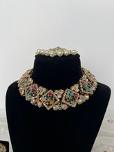 Load image into Gallery viewer, Manvi Multi Necklace Set
