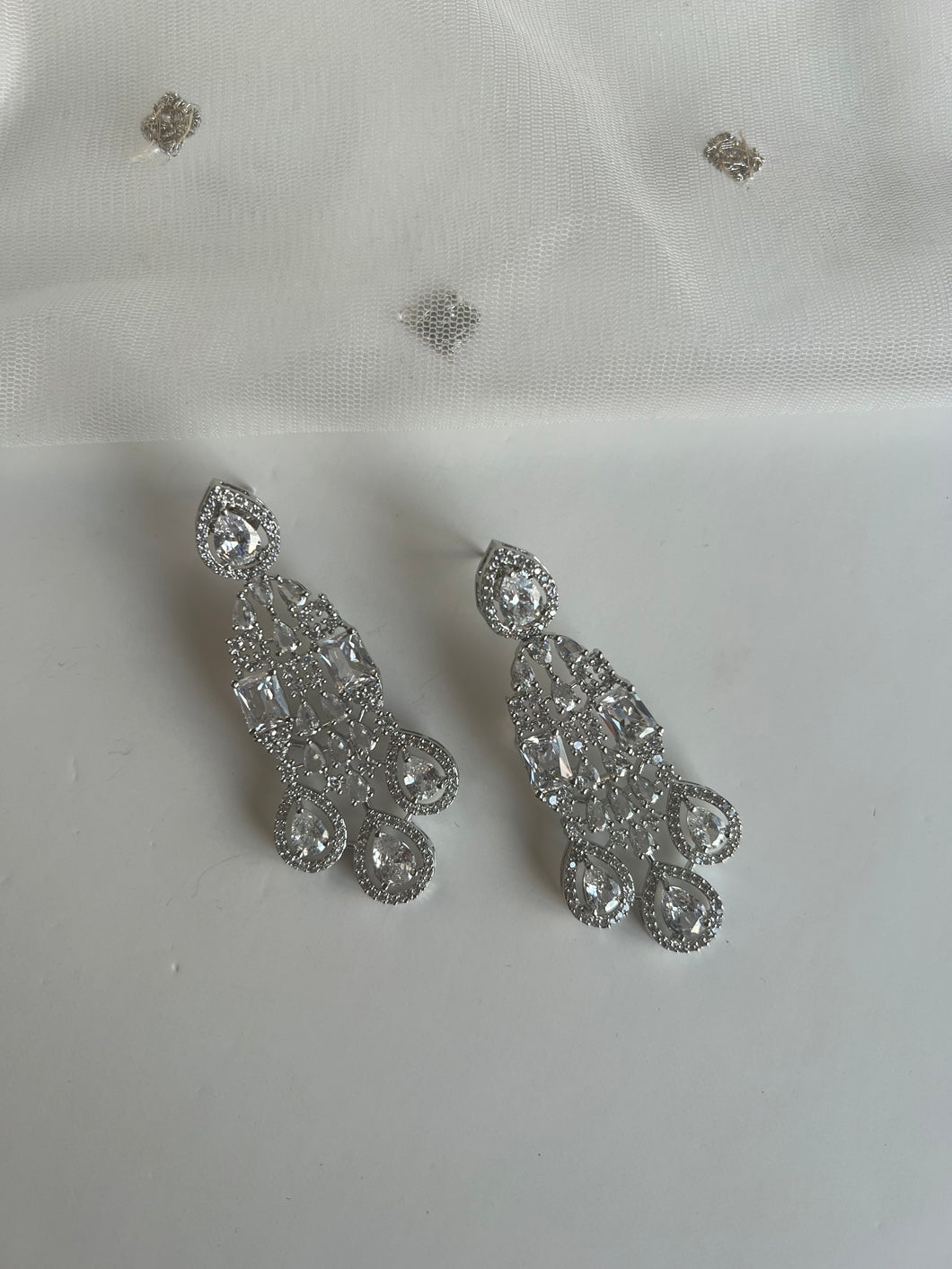 Meenu Diamond Earrings