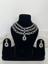 Load image into Gallery viewer, Tina Diamond Set (Emerald
