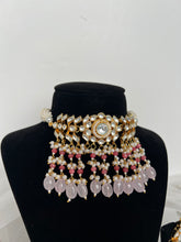 Load image into Gallery viewer, Emily Pink Kundan Set
