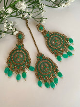 Load image into Gallery viewer, Mint Rani Earrings Tikka
