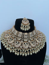 Load image into Gallery viewer, Rose Gold Meenakari Set
