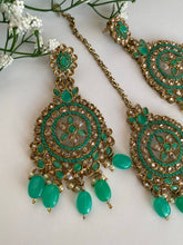 Load image into Gallery viewer, Mint Rani Earrings Tikka
