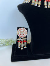 Load image into Gallery viewer, Red Meenakari Choker
